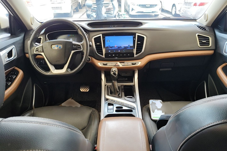 GEELY Vision X6 2019 car image #10