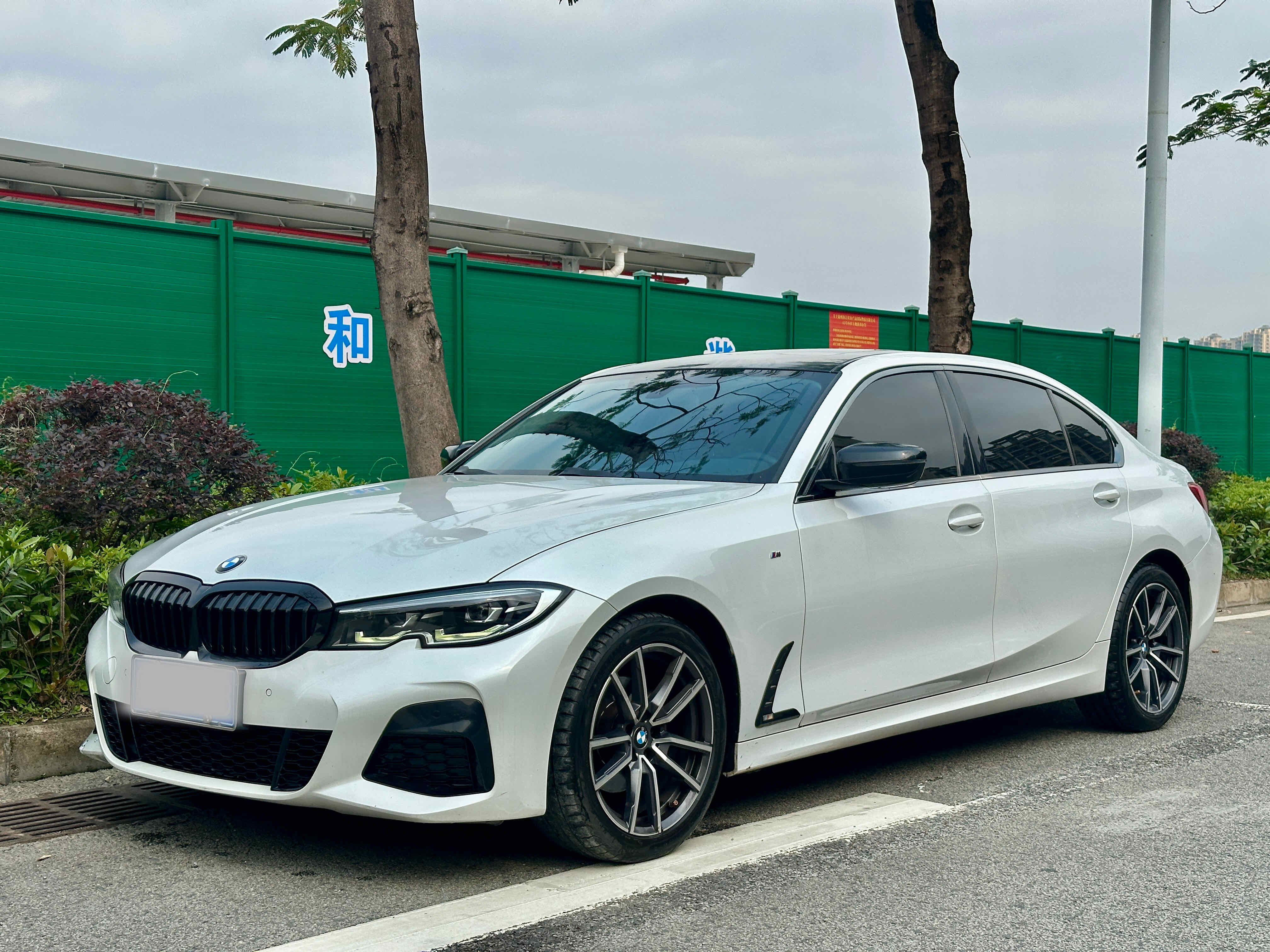 BMW 3 Series 2021 car image #2