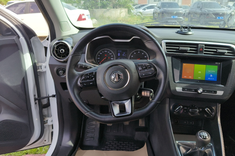 MG ZS 2019 صورة سيارة #11