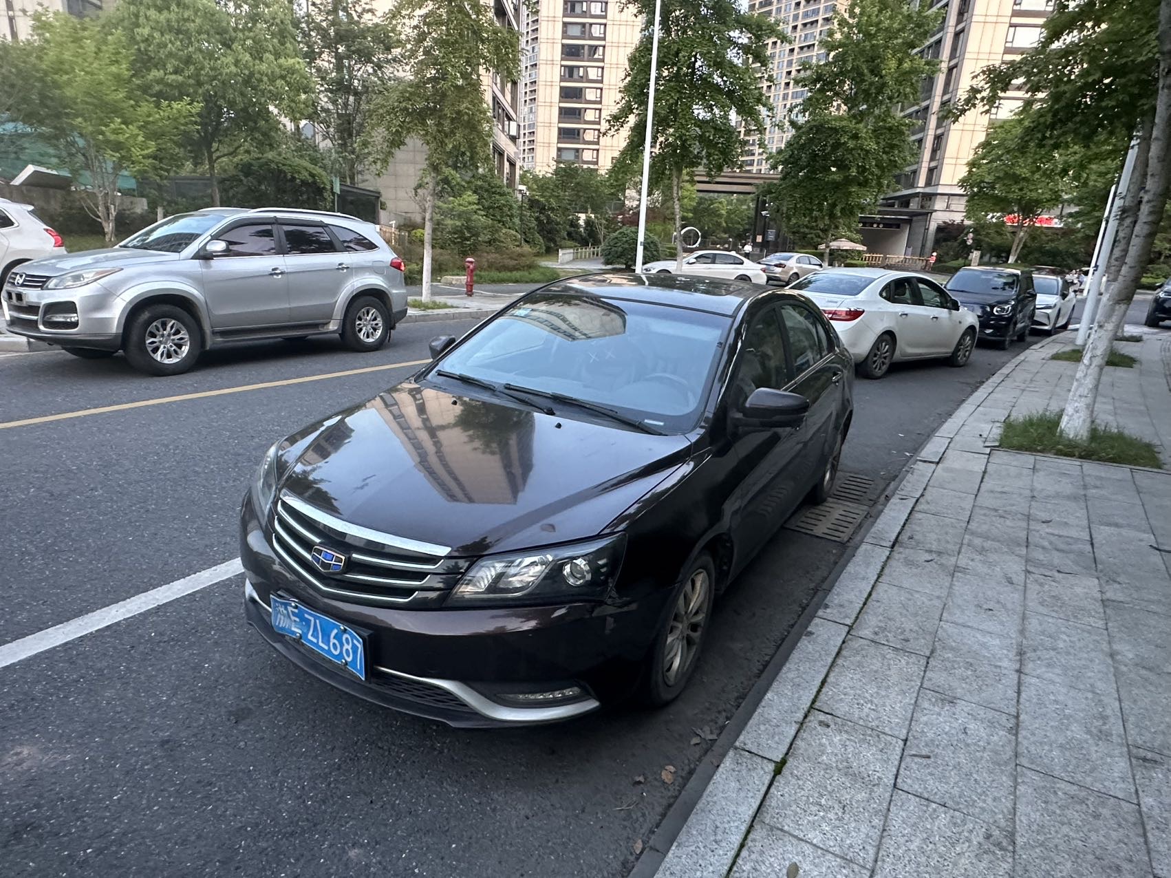 GEELY Emgrand 2016 car image 