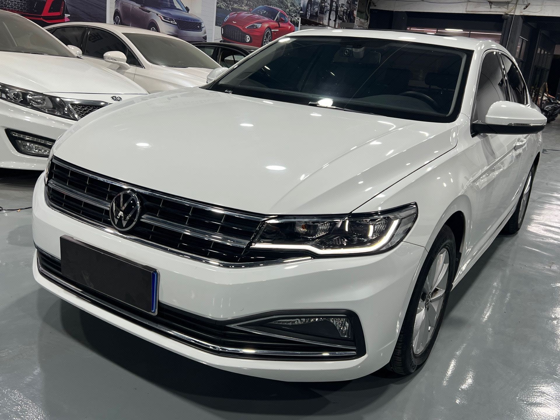 2021 imagen de coche 
