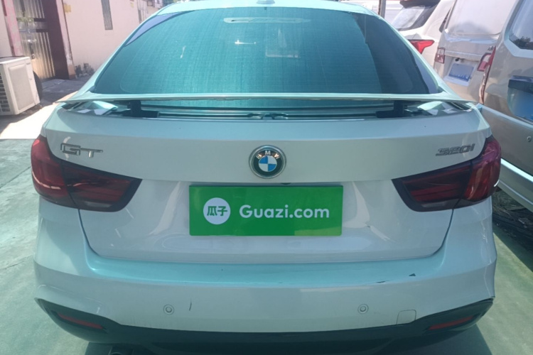 BMW 3 Series GT 2019 #6 BMW 3 Series GT 2019 car image #6