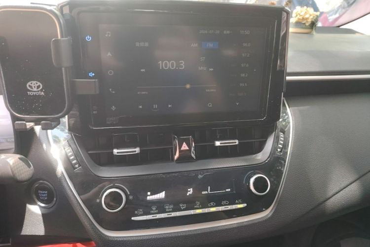 Toyota Corolla 2020 car image #13