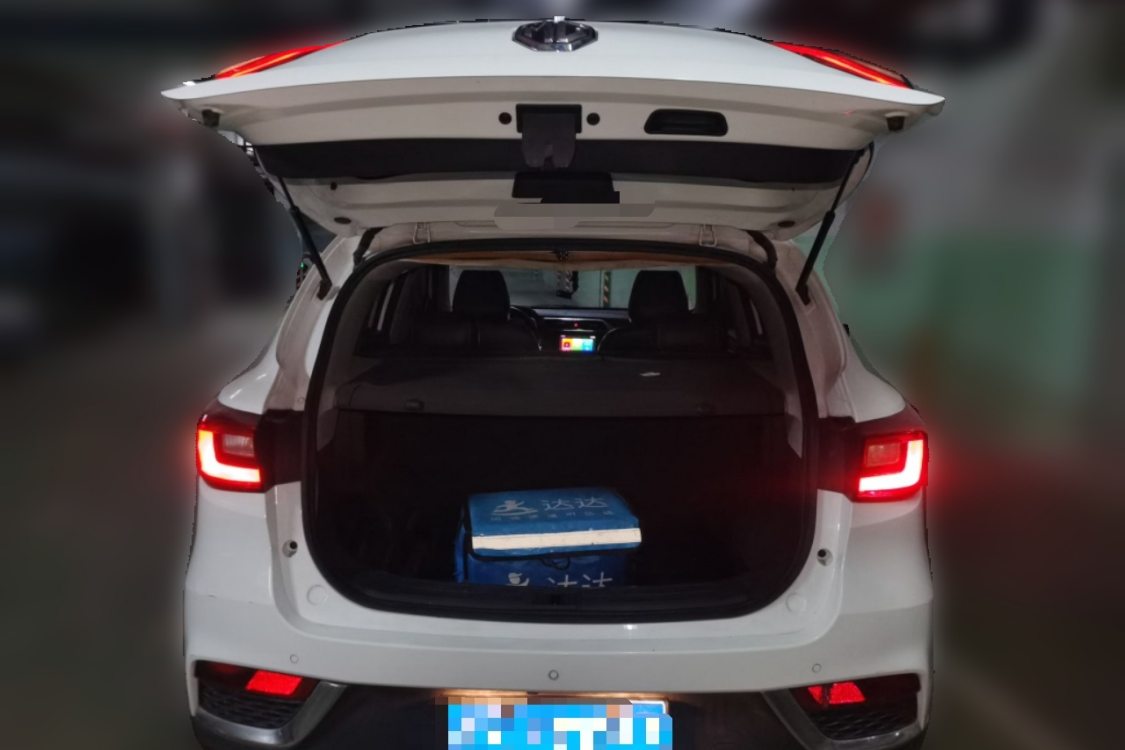 MG ZS 2017 car image #8