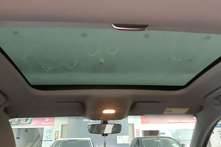 Audi A3 2018 car image #18