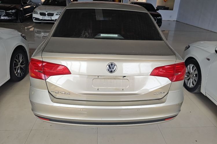 Volkswagen Bora 2019 car image #4