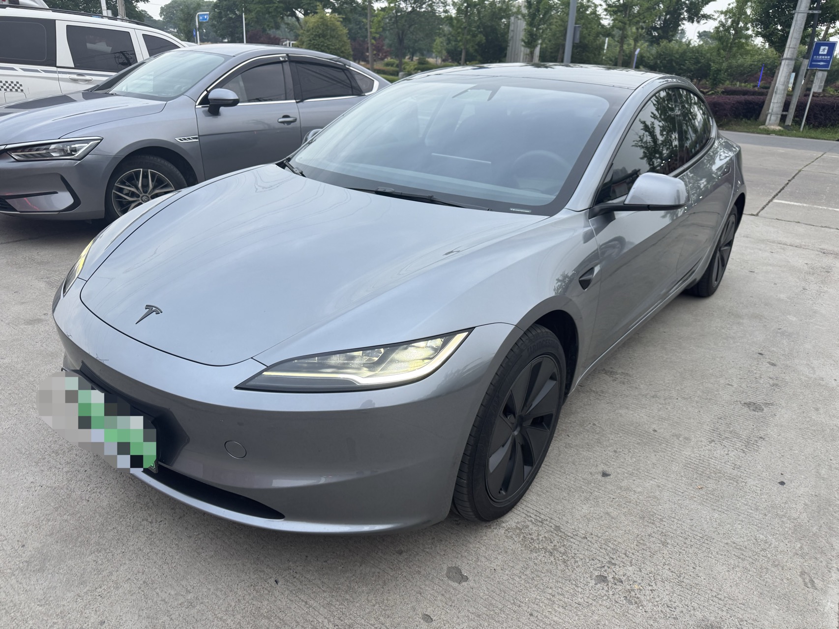 Tesla Model 3 2026 car image 