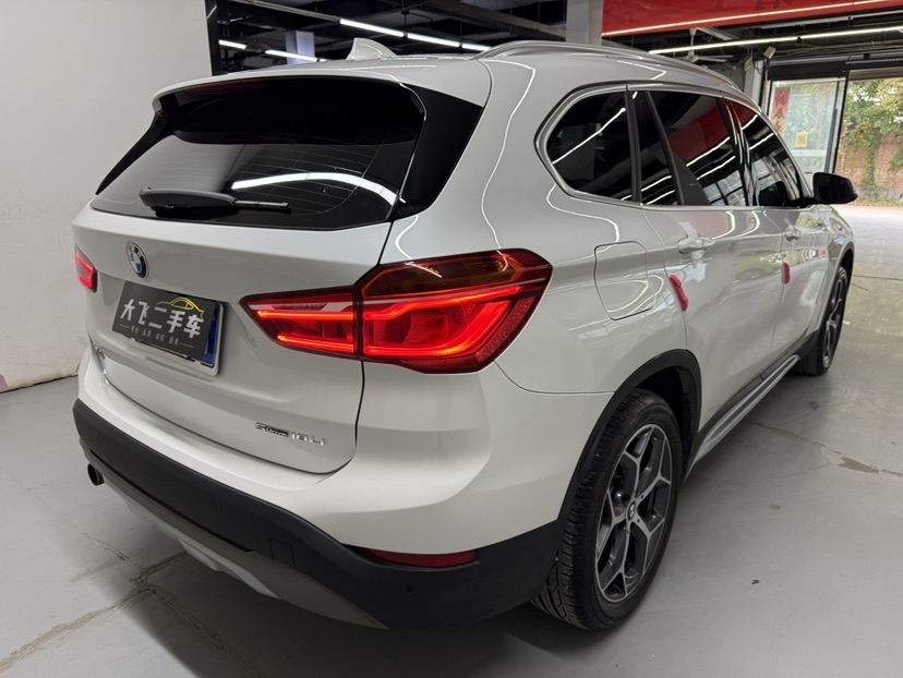 BMW X1 2018 #9 BMW X1 2018 صورة سيارة #9