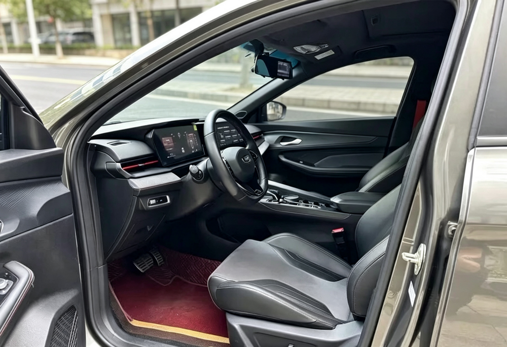 GEELY Binray 2022 car image #8