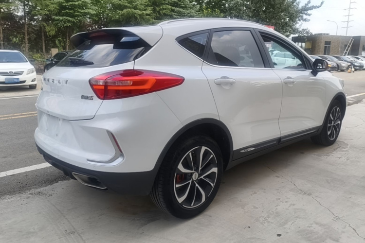 GEELY Emgrand GS 2019 #5 GEELY Emgrand GS 2019 car image #5