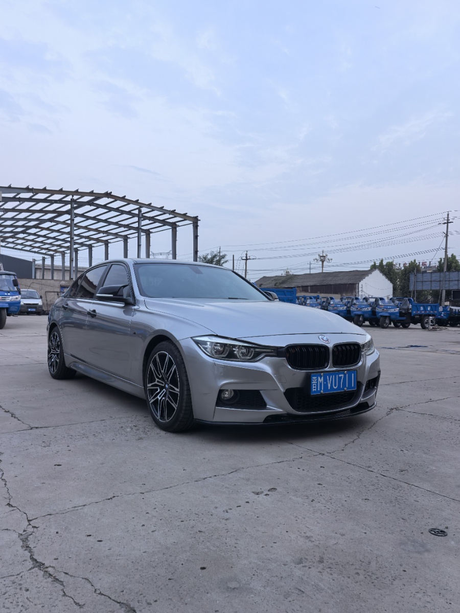 BMW 3 Series 2016 #2 BMW 3 Series 2016 صورة سيارة #2
