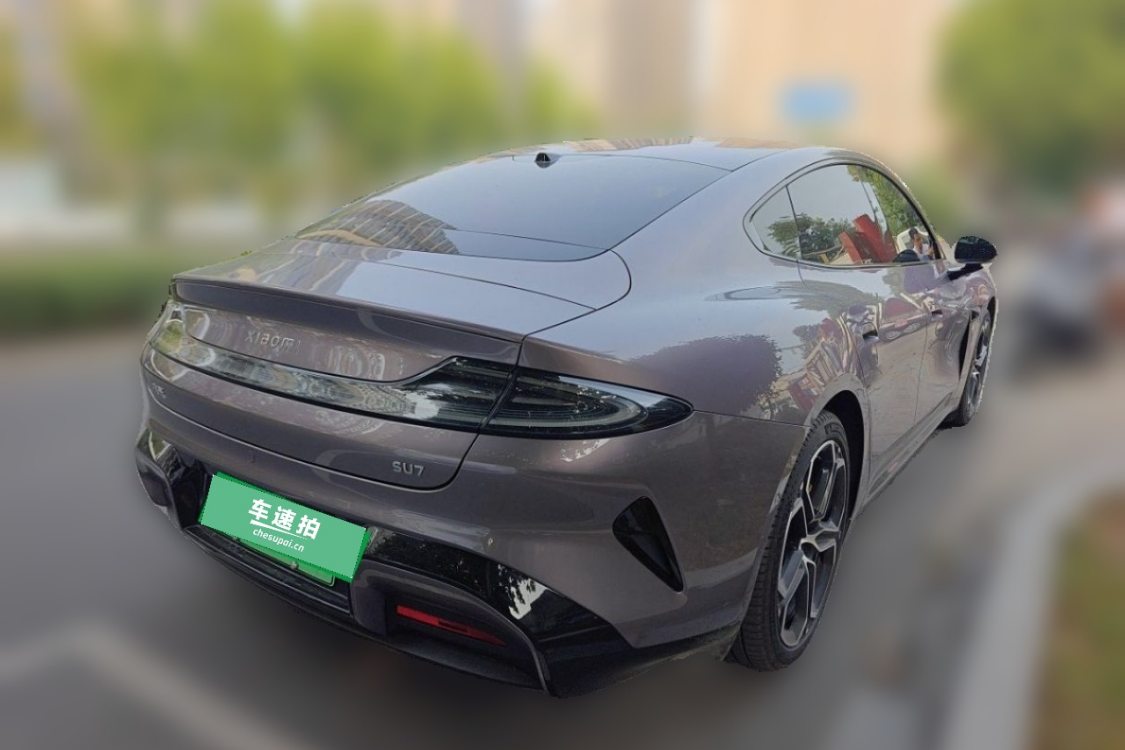MI SU7 2024 car image #4