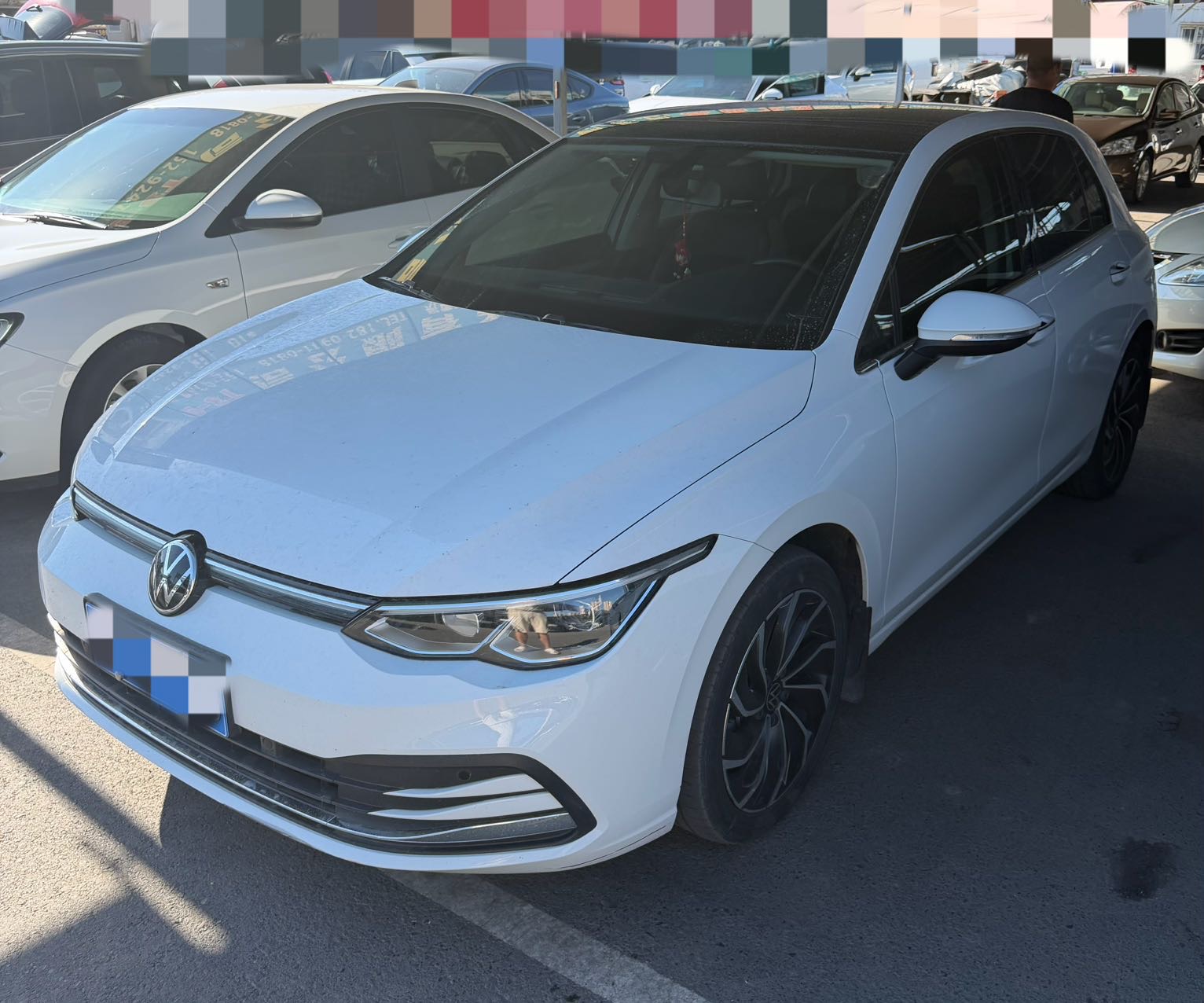 Volkswagen Golf 2022 car image 