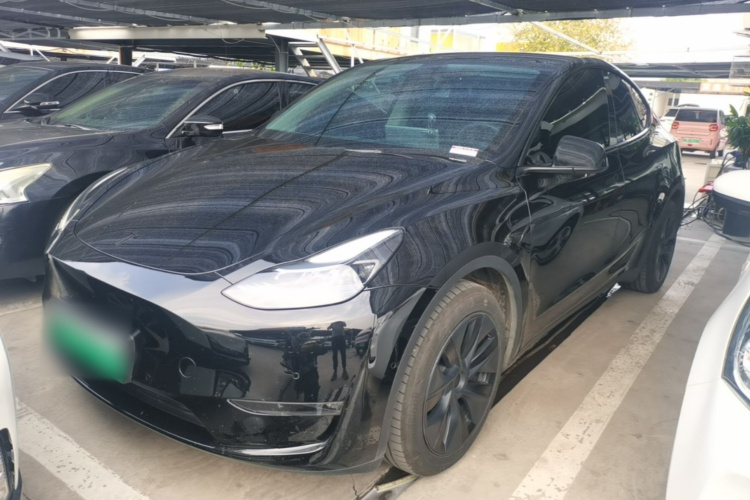 Tesla Model Y 2023 #2 Tesla Model Y 2023 car image #2