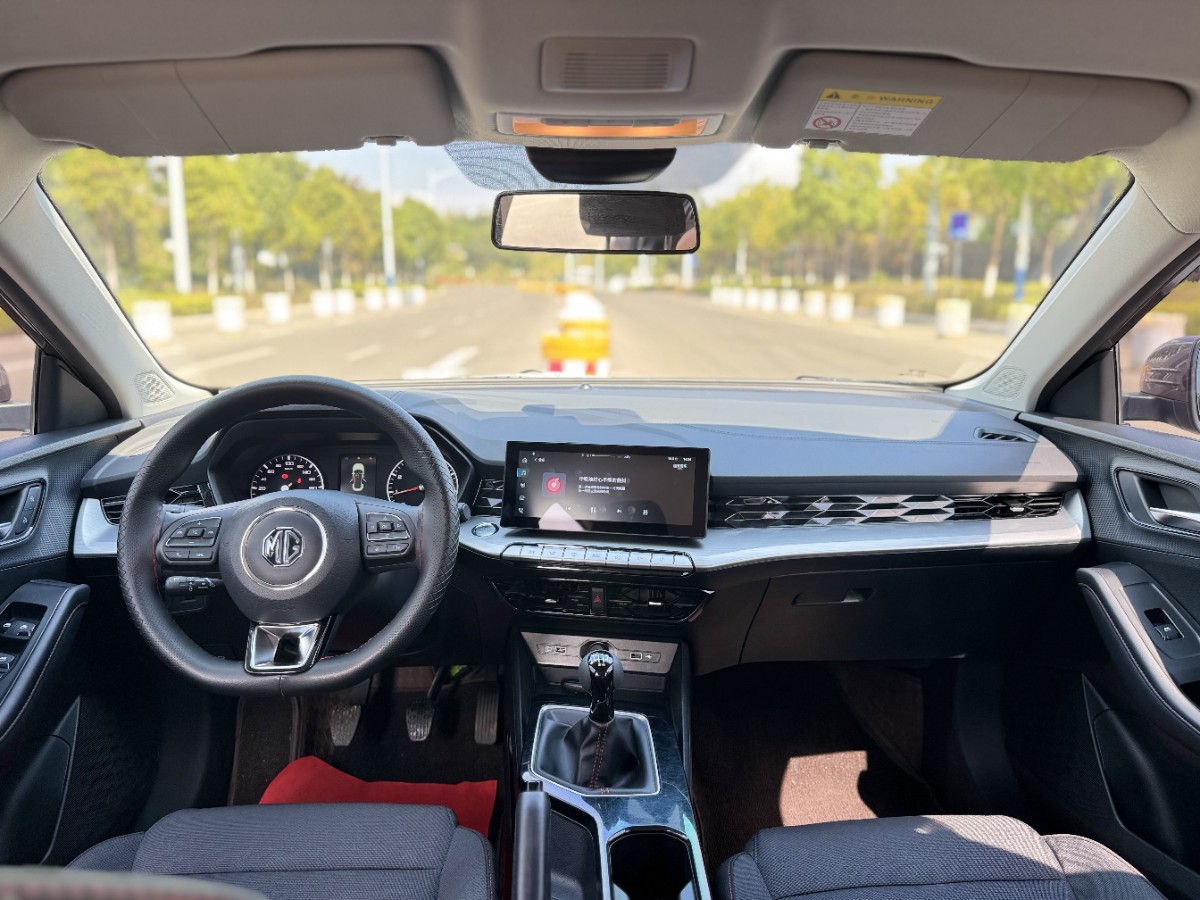 MG 5 2025 #6 MG 5 2025 image de voiture #6