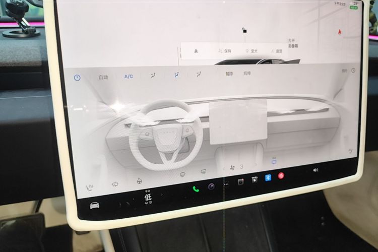 Tesla Model 3 2023 #13 Tesla Model 3 2023 car image #13