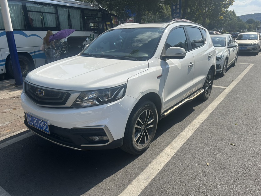 GEELY Vision X6 2019 GEELY Vision X6 2019 صورة سيارة