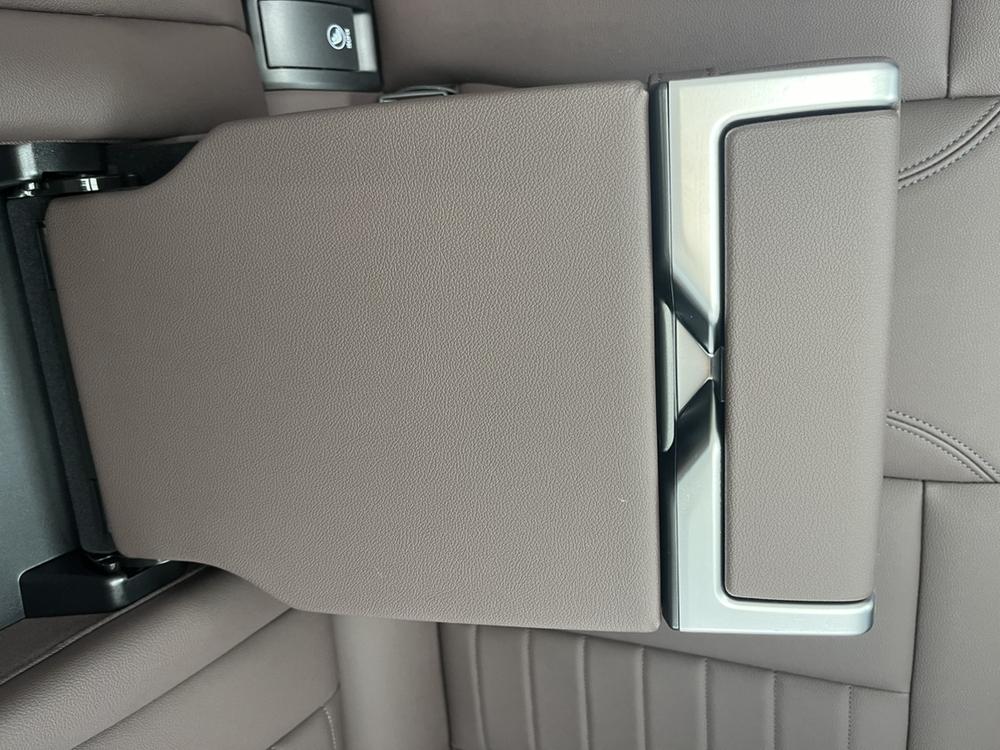 BMW 3 Series 2021 car image #14