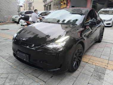 Tesla Model Y 2022 car image 
