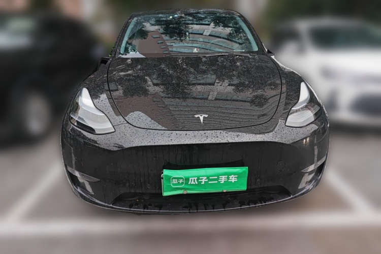 Tesla Model Y 2024 car image #3