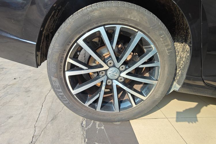 Volkswagen Lavida 2018 car image #10