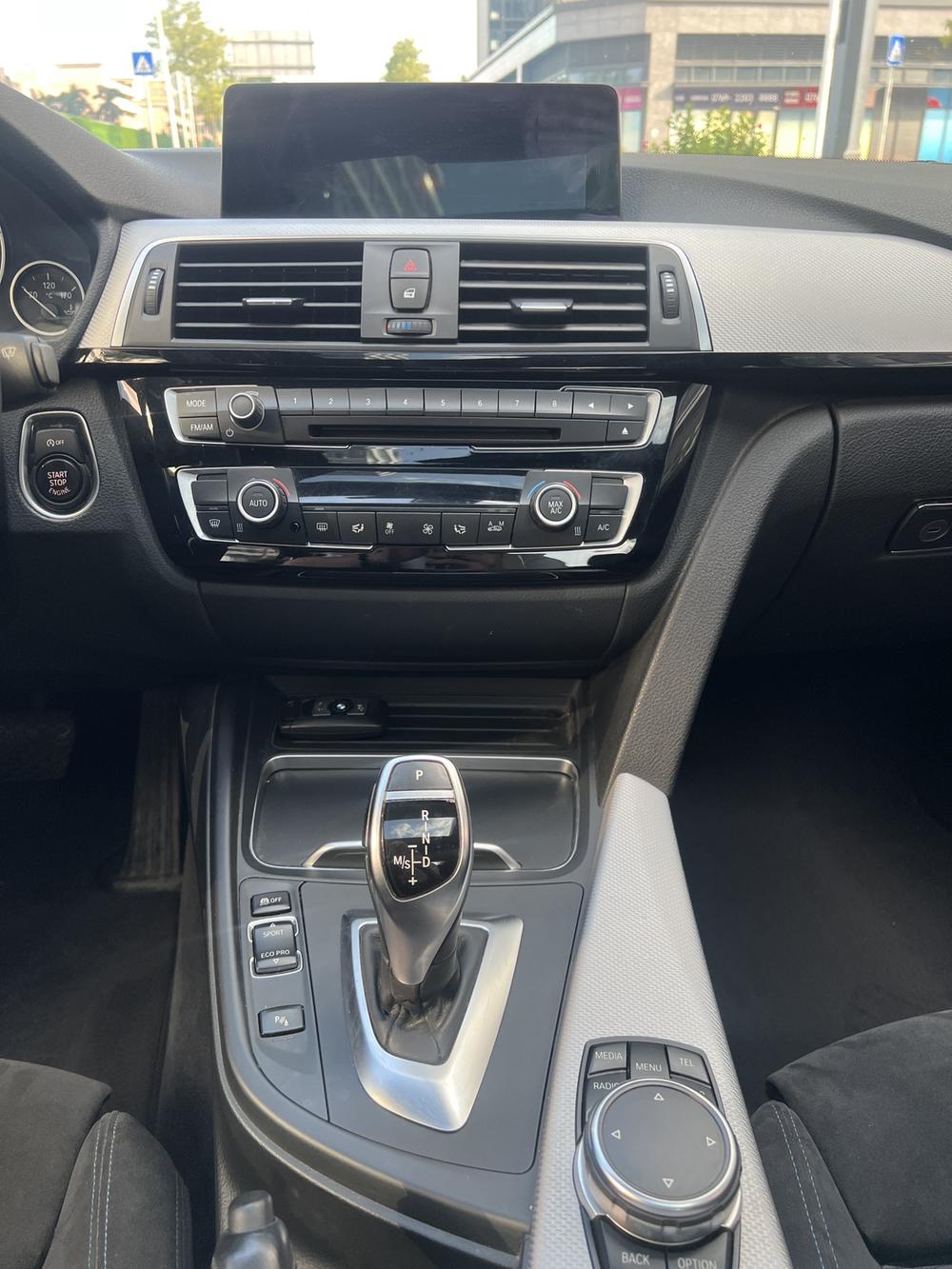 BMW 3 Series 2016 #9 BMW 3 Series 2016 car image #9