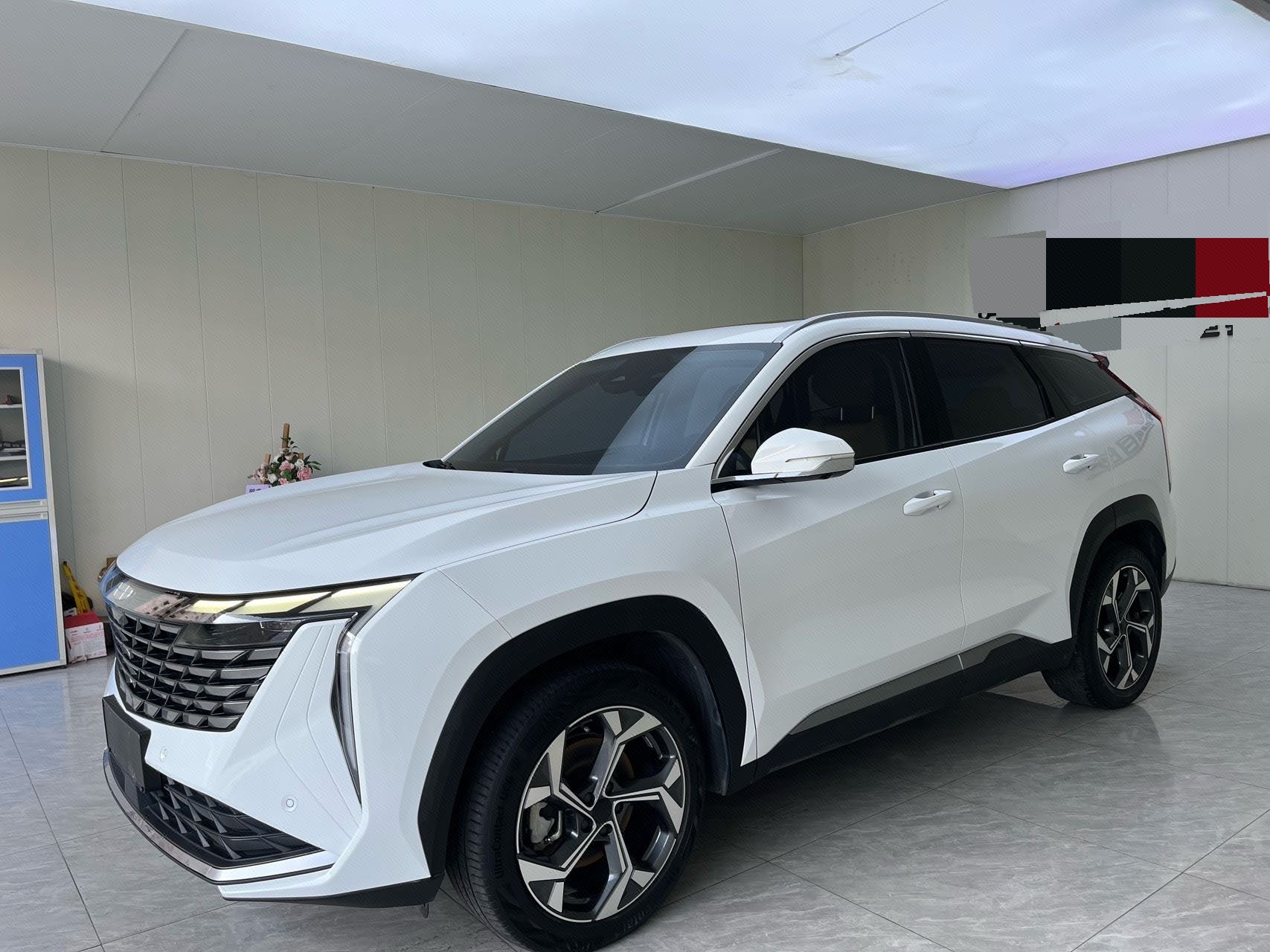 GEELY Boyue L 2023 car image 