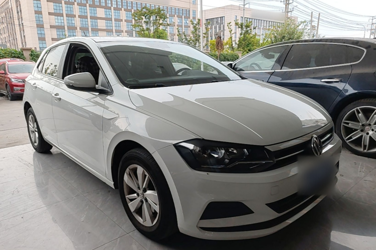 Volkswagen Polo 2020 car image #4