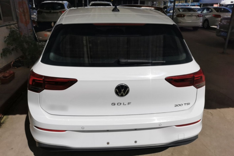 Volkswagen Golf 2023 #4 Volkswagen Golf 2023 car image #4