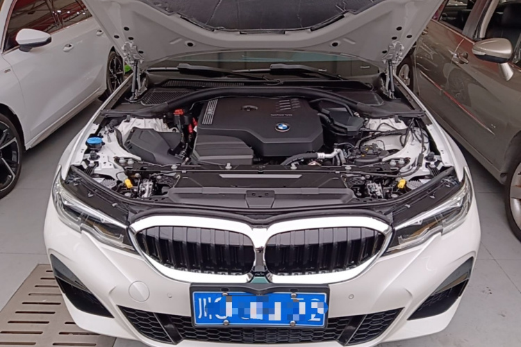 BMW 3 Series 2022 #22 BMW 3 Series 2022 car image #22
