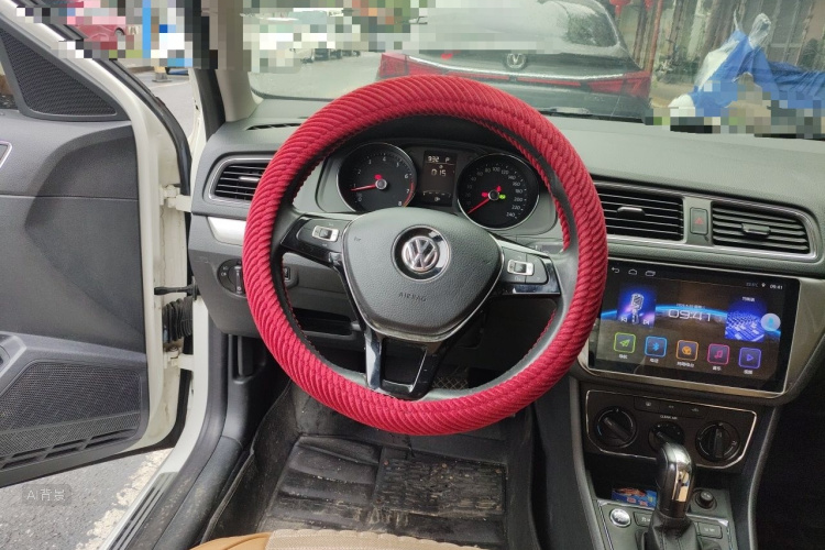 Volkswagen Lavida 2018 car image #12