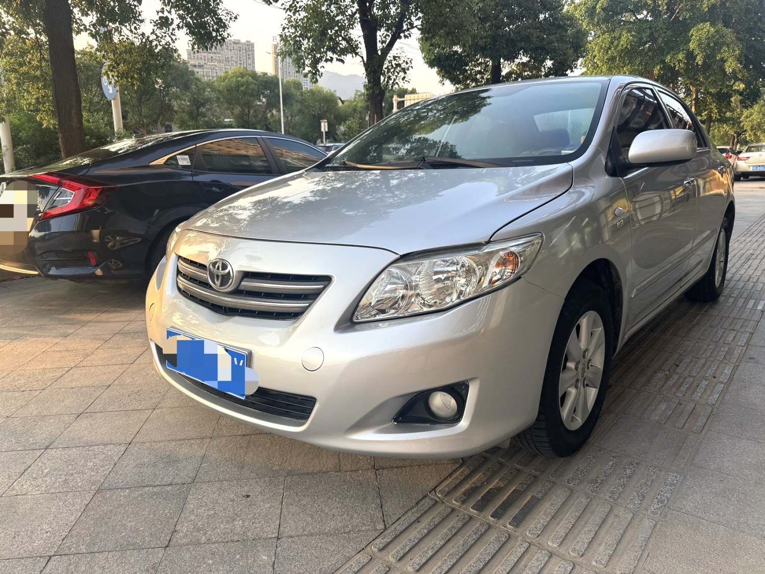 Toyota Corolla 2010 car image 