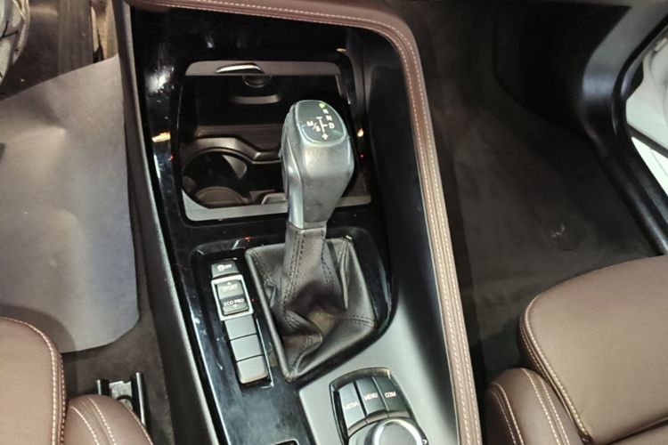BMW X1 2019 #14 BMW X1 2019 car image #14
