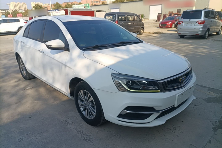 GEELY Emgrand 2019 #4 GEELY Emgrand 2019 car image #4