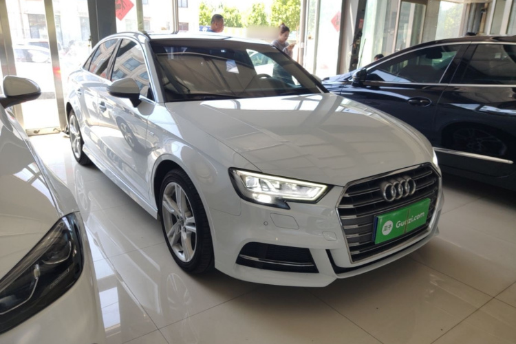 Audi A3 2020 immagine di auto #4