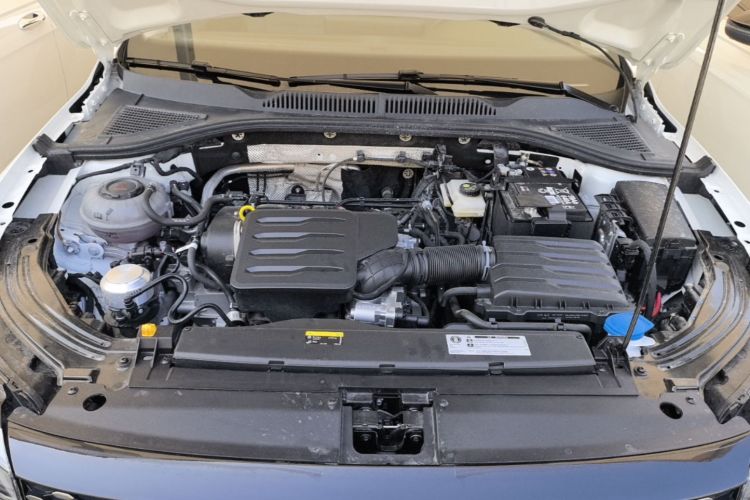 Volkswagen Lavida 2025 car image #20