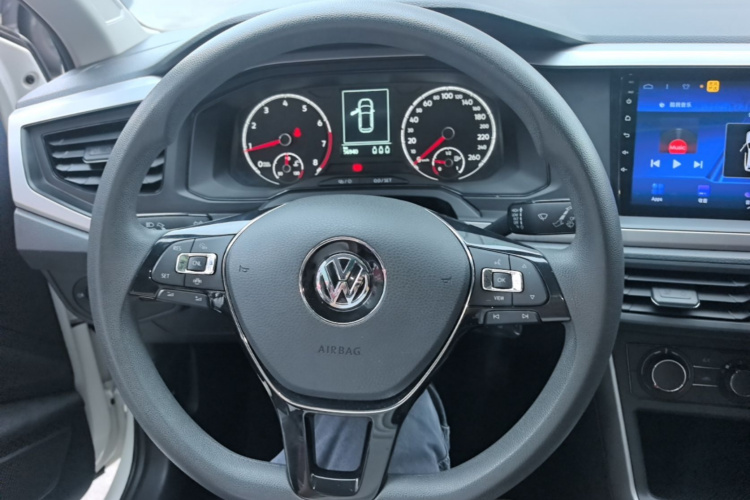 Volkswagen Polo 2020 #15 Volkswagen Polo 2020 car image #15
