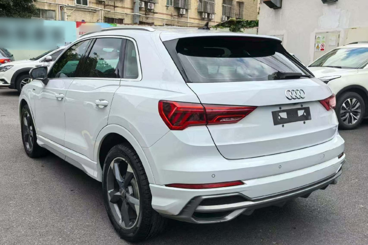 Audi Q3 2020 #5 Audi Q3 2020 car image #5