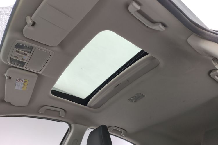 Honda CR-V 2016 immagine di auto #22
