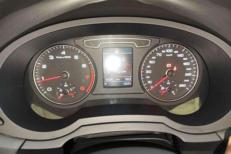 Audi Q3 2015 #12 Audi Q3 2015 car image #12