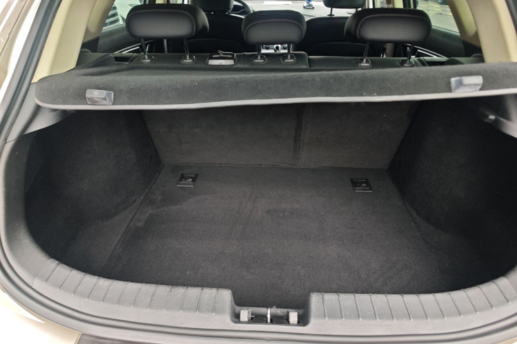 GEELY Emgrand GS 2017 car image #19