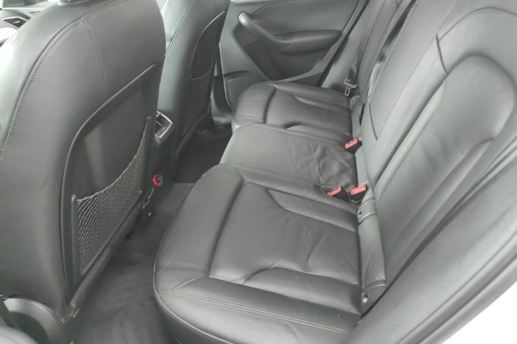 Audi Q3 2016 #17 Audi Q3 2016 car image #17