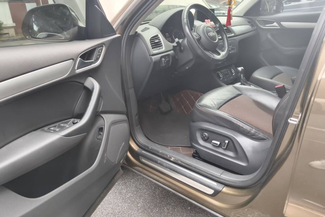 Audi Q3 2017 #23 Audi Q3 2017 car image #23