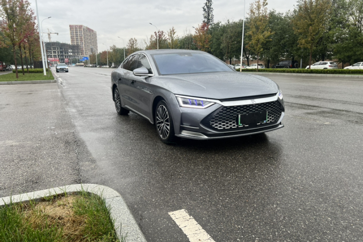 BYD Han 2022 #5 BYD Han 2022 car image #5