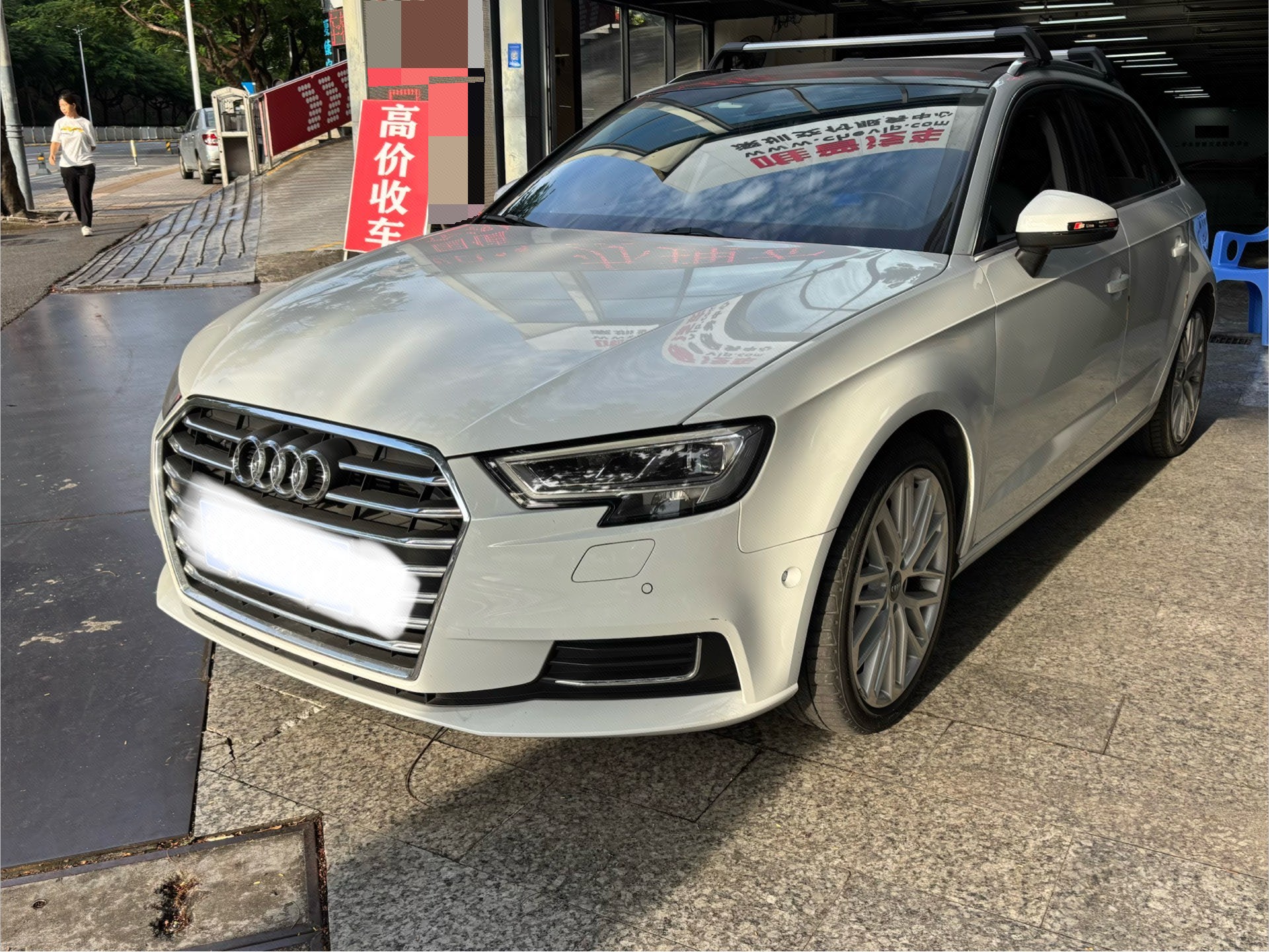 2018 2018 car image