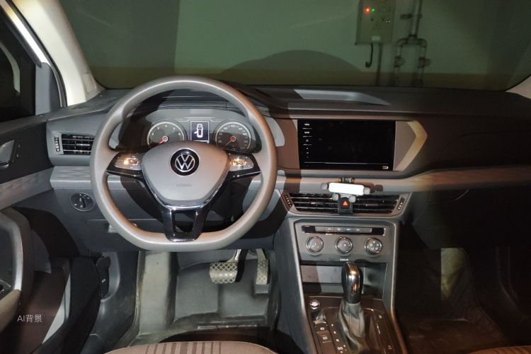 Volkswagen Tharu 2020 car image #11