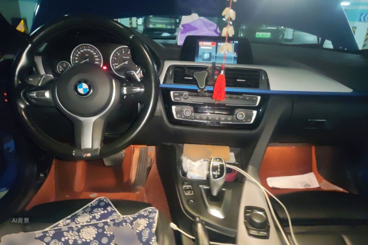 BMW 3 Series 2019 immagine di auto #11