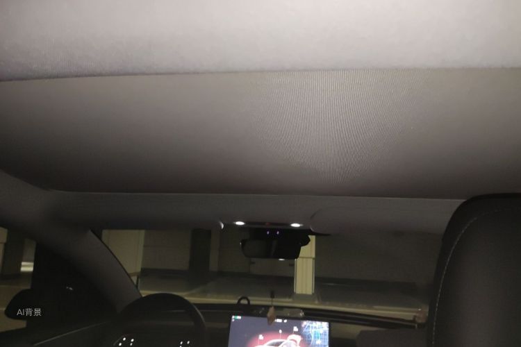 Tesla Model 3 2024 car image #20