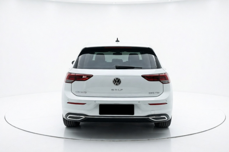 Volkswagen Golf 2021 car image #4