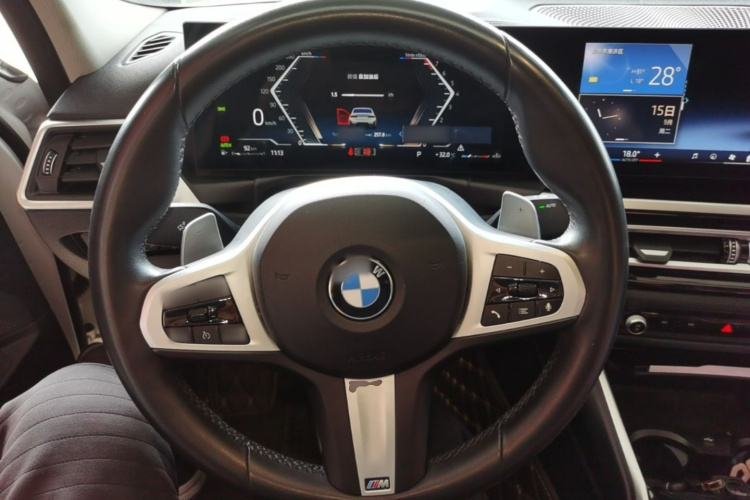 BMW 3 Series 2024 #15 BMW 3 Series 2024 car image #15